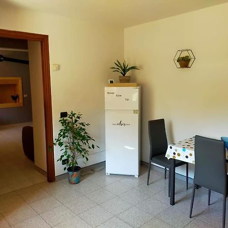 La Casa Nel Bosco, Ma A 2 Passi Dal Centro Apartman Rivergaro Kültér fotó